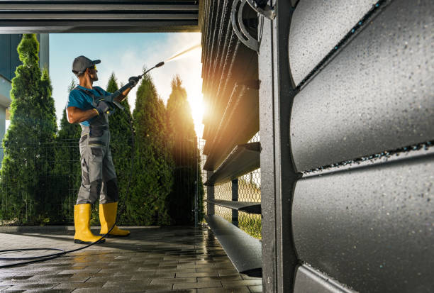 Best Deck Pressure Washing  in Weldon, CA